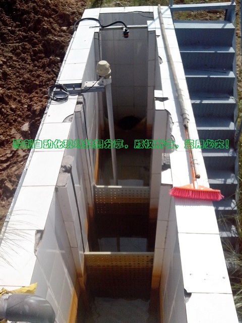 明渠流量計(jì)，超聲波明渠流量計(jì)，福建超聲波明渠流量計(jì)品牌廠(chǎng)商廈門(mén)融創(chuàng)是環(huán)保局認(rèn)可的企業(yè)排污必須安裝在線(xiàn)監(jiān)測(cè)流量計(jì)的廠(chǎng)家之一，福建環(huán)保局污水超聲波明渠流量計(jì)凌導(dǎo)品牌，合作的都是大腕兒，新一代明渠流量計(jì)的翹楚企業(yè)。“水十條”十大企業(yè)必須安裝明渠流量計(jì)，福建環(huán)境設(shè)計(jì)院認(rèn)可的品牌廠(chǎng)商